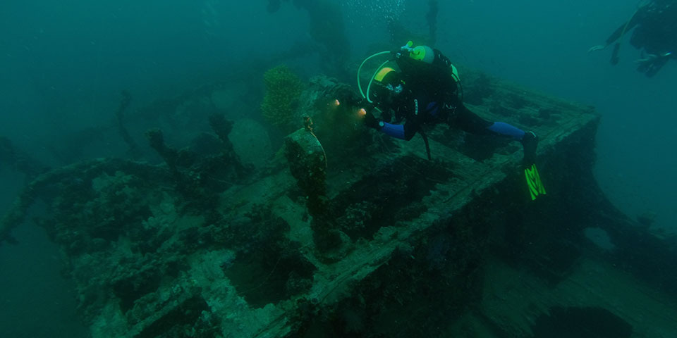 montenegro wreck diving